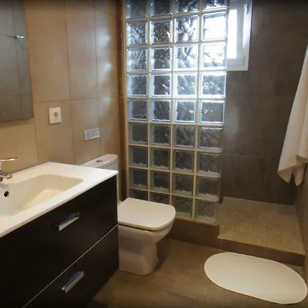 Chalet Con Piscina Y Jacuzzi Es Mercadal